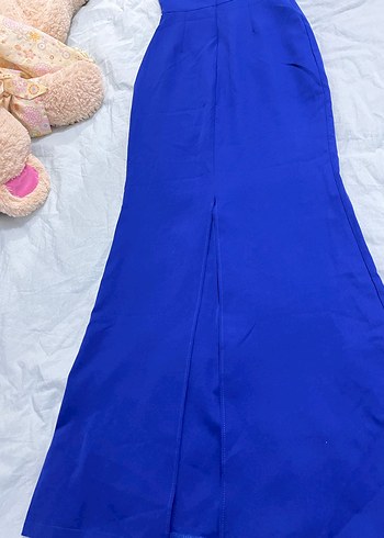 Zincir Detaylı Mavi Midi Elbise - Görsel 4