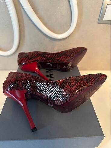 36 Beden 37 stiletto