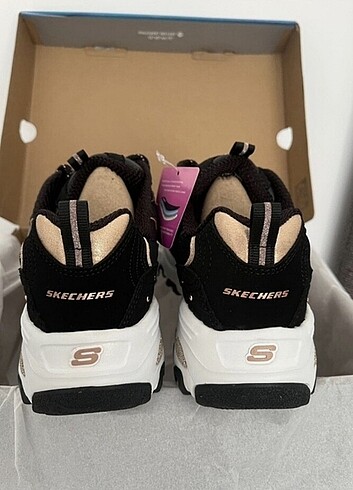 37 Beden siyah Renk Skechers