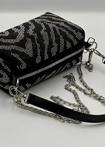 Siyah Payetli Kadın Çanta - Görsel 3