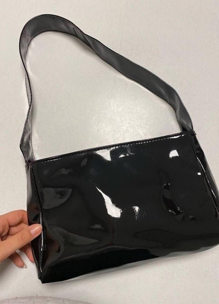 Kemer Detaylı Siyah Deri Kadın Çanta - Görsel 2