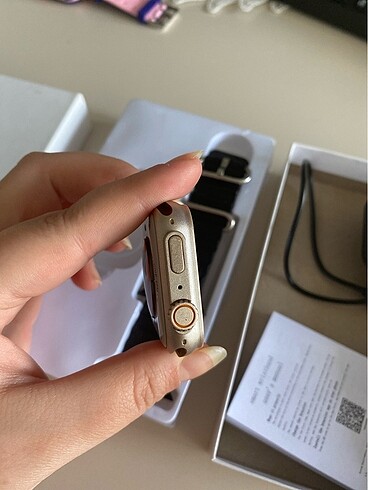 Siyah kordonlu akıllı saat - Görsel 5