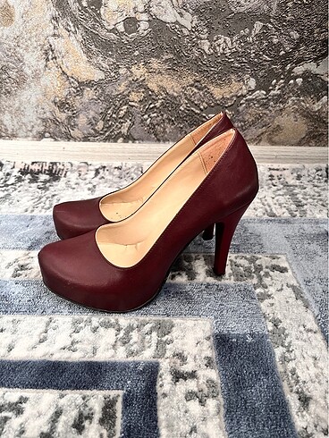 Bordo topuklu ayakkabı - Görsel 2
