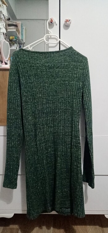 Bershka yeşil dekolteli triko elbise