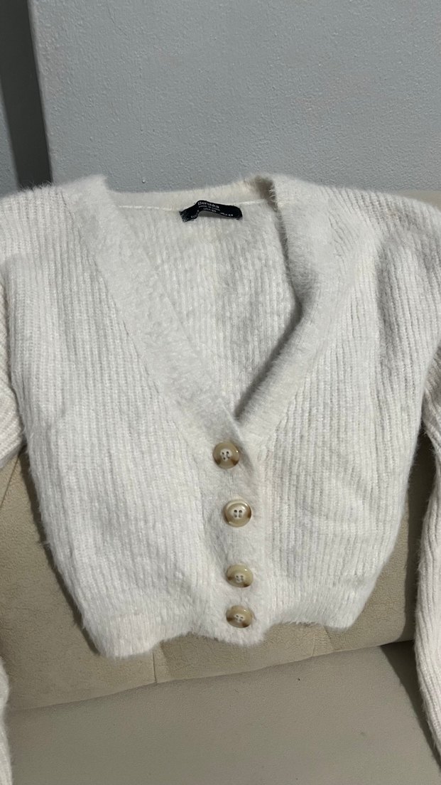 Bershka Beyaz Yün Hırka - Görsel 3