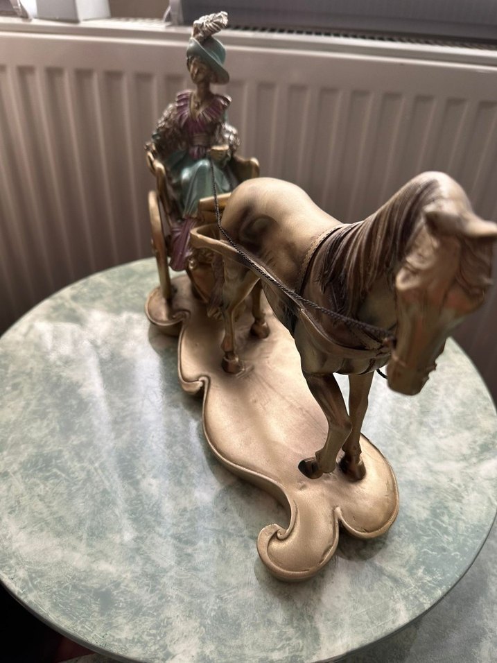 Diger Koyu Camel At ve Sürücü Biblo - Görsel 2