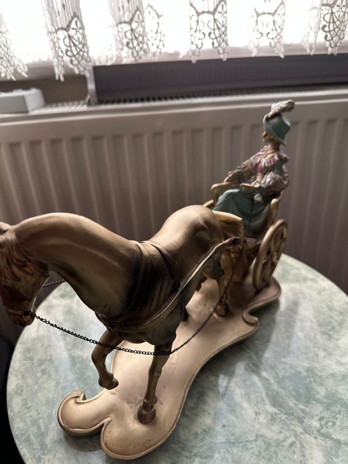 Diger Koyu Camel At ve Sürücü Biblo - Görsel 4