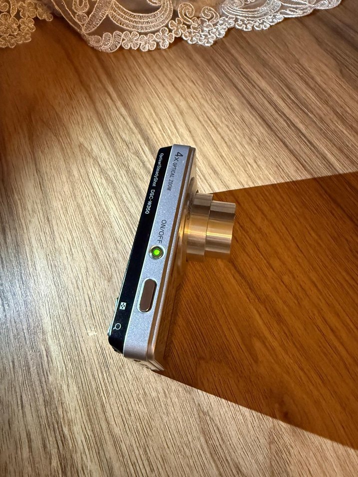 Sony Cyber-shot Dijital Fotoğraf Makinesi - Görsel 2