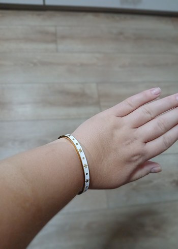 Pandora Beyaz Gold Yıldız Desenli Kadın Bileklik
