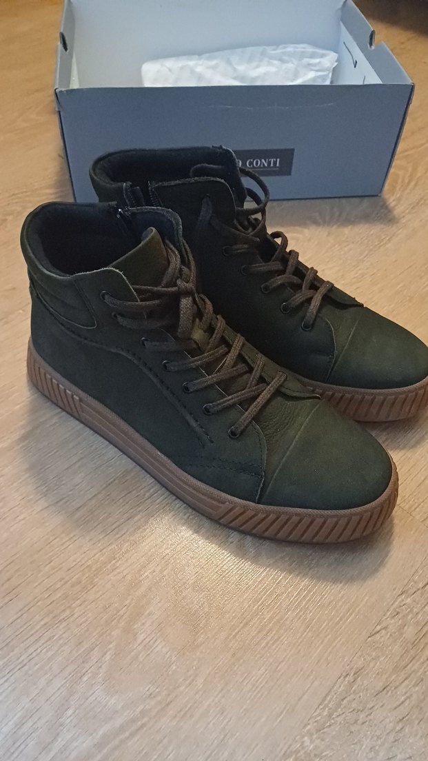 CLAUDIO CONTI HAKIKI DERI ERKEK BOT - Görsel 3