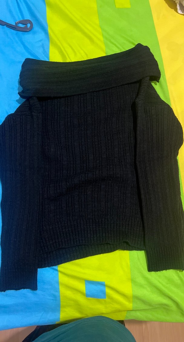 Siyah Kayık Yaka Triko Kadın Kazak - Görsel 2