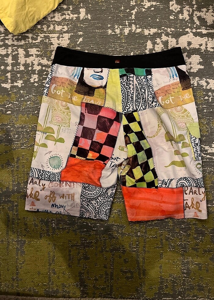 Quiksilver deniz şortu - Görsel 4