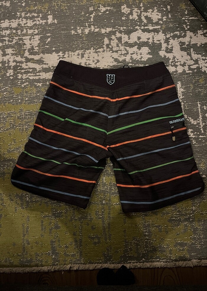 Quiksilver deniz şortu - Görsel 4