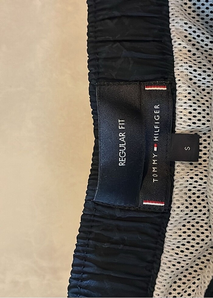 Tommy Hilfiger deniz şortu - Görsel 2