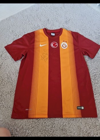 Orijinal imzali 2014 Galatasaray Erkek Kırmızı Kısa Kollu Forma