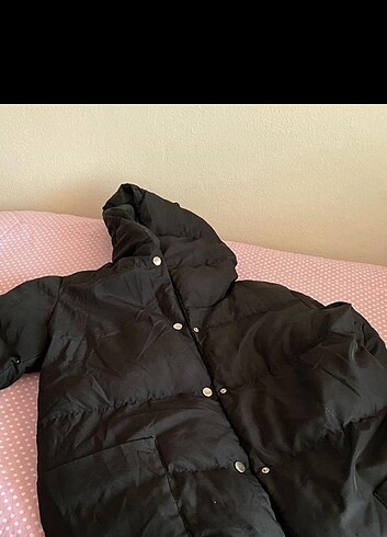 Siyah Şişme mont - Görsel 2