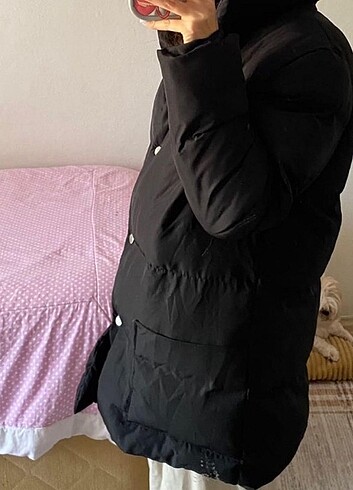 Siyah Şişme mont - Görsel 3