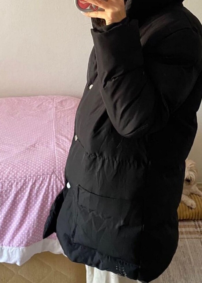 Siyah Şişme mont  - Görsel 3