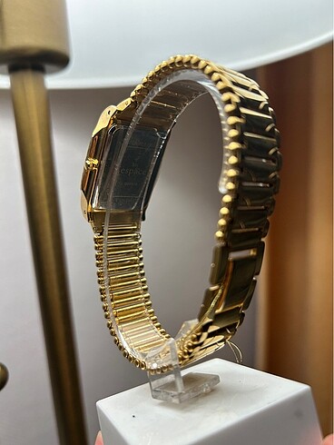 Beden American Vintage saat