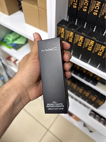 MAC MAC MAKYAJ SABİTLEYİCİ BAZ