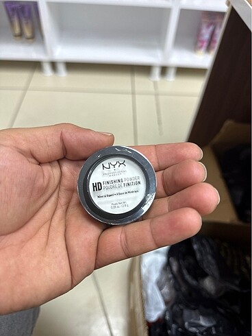 NYX PUDRA