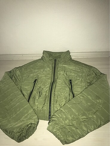 28 Beden BERSHKA ceket