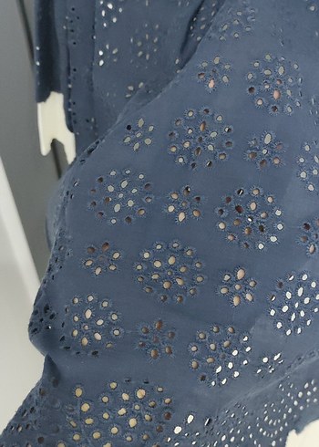 40 Beden Dantel Detaylı Uzun Kollu Midi Tunik