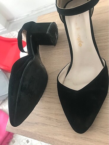 Diğer Siyah topuklu ayakkabı