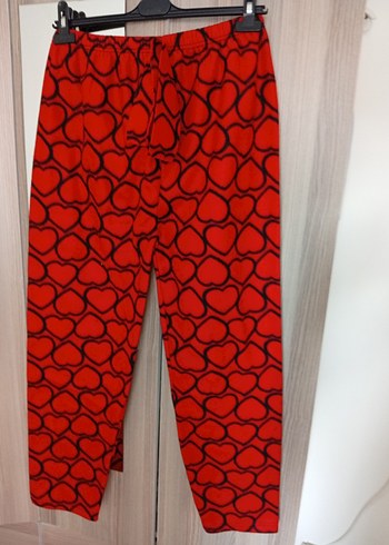 Kırmızı Kalp Desenli Pijama - Görsel 4