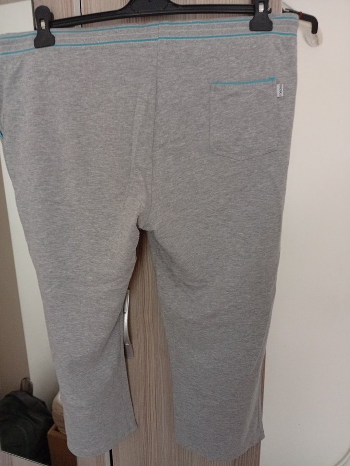 Gri Pamuklu Kadın Midi Eşofman Altı - Görsel 2