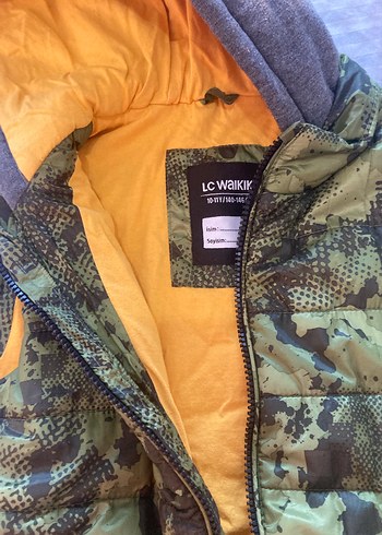 Erkek Çocuk Kamuflaj Desenli Kapüşonlu Yelek - Görsel 3