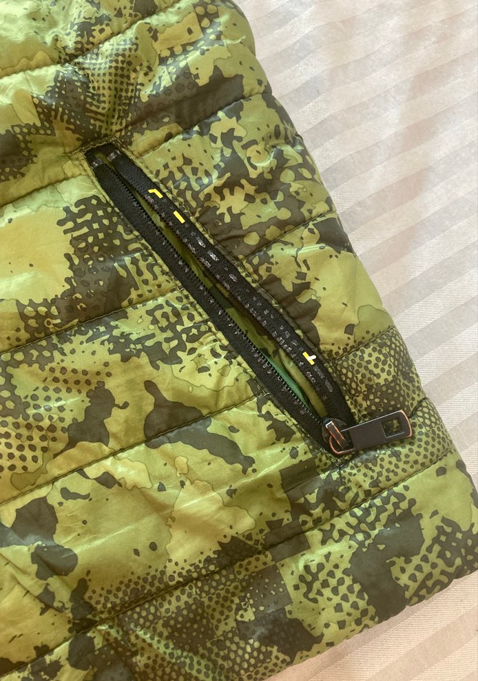 Erkek Çocuk Kamuflaj Desenli Kapüşonlu Yelek - Görsel 4