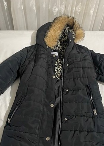 Siyah Leopar Desenli Kürklü Uzun Kaban