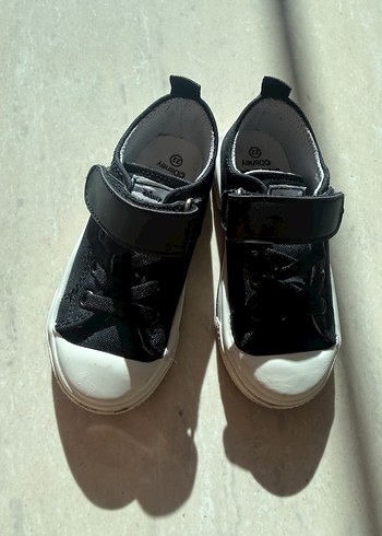 LC Waikiki Mickey Baskılı Siyah Erkek Çocuk Spor Ayakkabı
