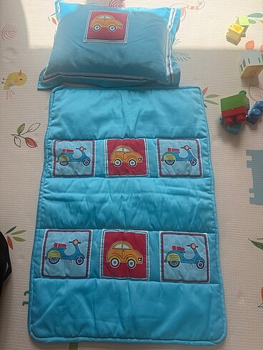 Bebek alt açma ve yastık set