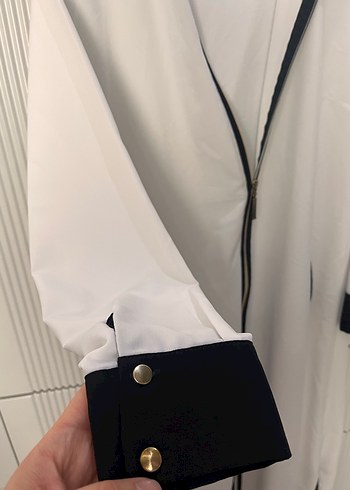 Gri Detaylı Beyaz  Ceketi - Görsel 4