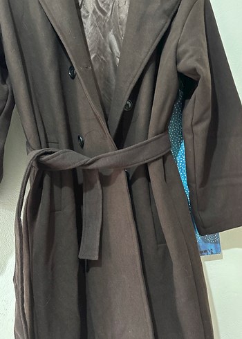 Kemerli Uzun Kahverengi Kadın Kaban - Görsel 3