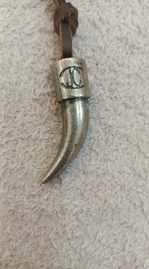 erkek kurt dişi pirinç deri kolye - Görsel 3