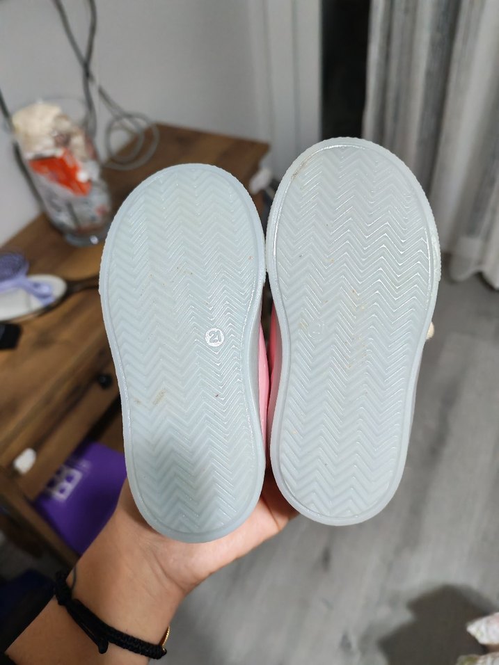 Kız Çocuk Pembe Cırt Cırtlı Sneaker - Görsel 2