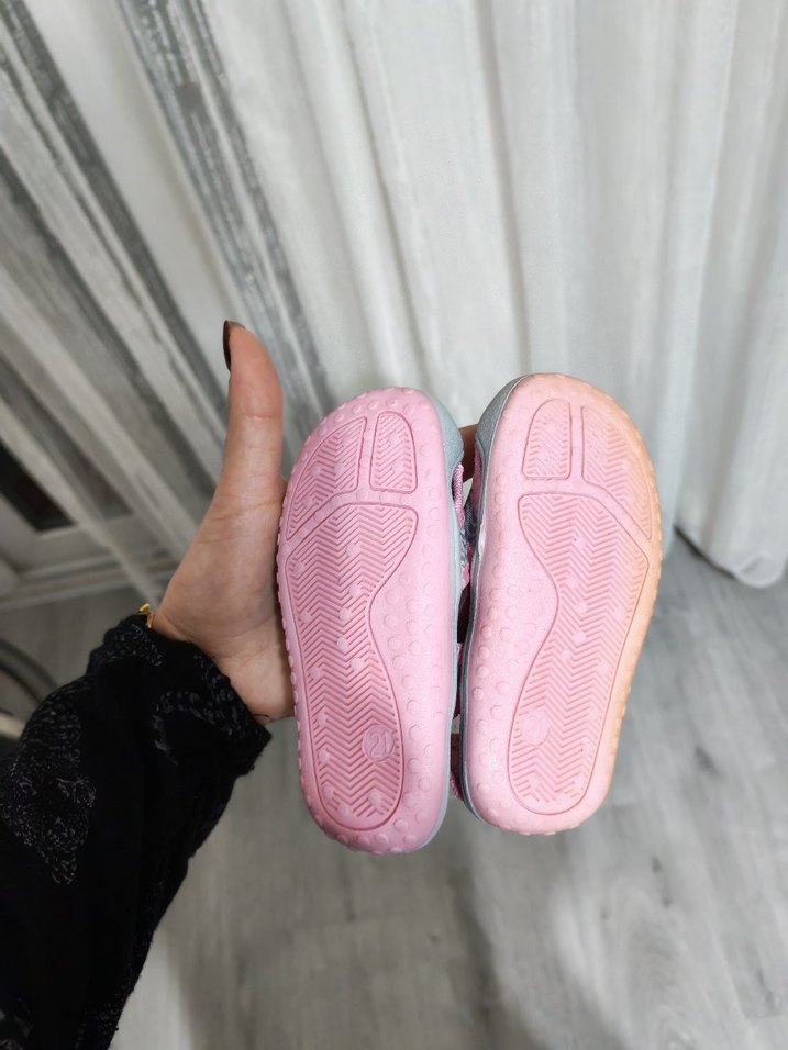 Yılan Desenli Pembe Kız Çocuk Sandalet - Görsel 3