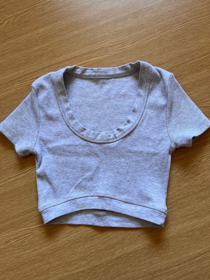 4 lü tişört crop takım - Görsel 2