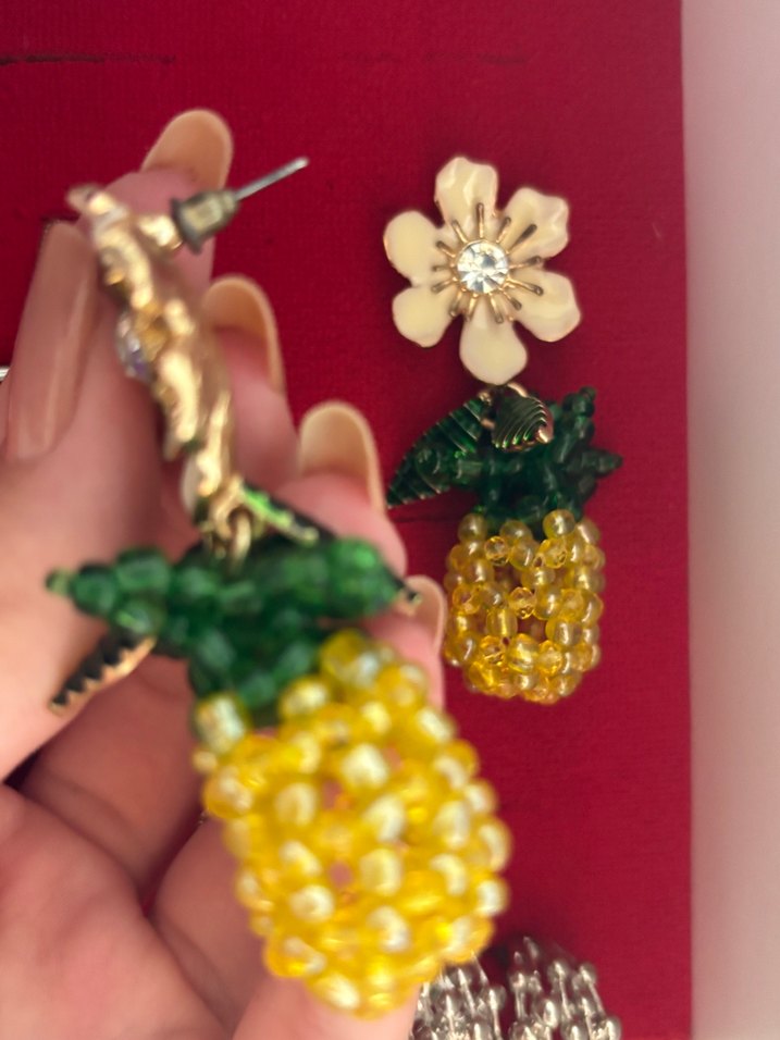 Sarı Boncuklu Çiçekli Mini Küpe - Görsel 2