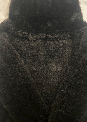 Kürklü Siyah Kadın Kazak - Görsel 3