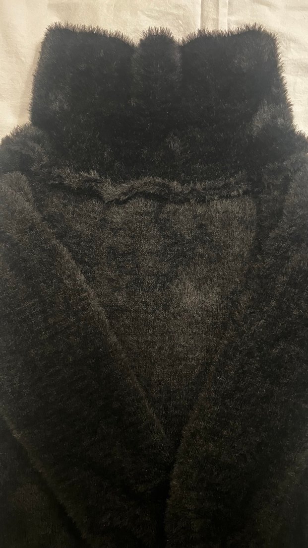 Kürklü Siyah Kadın Kazak - Görsel 3