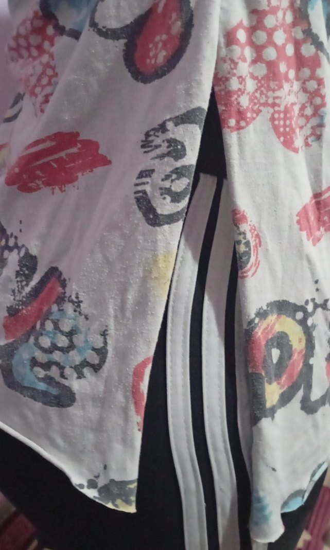 Çok Renkli Baskılı Tişört - Görsel 2