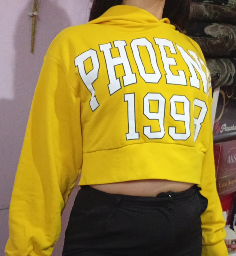 Sarı Kapüşonlu Kadın Sweatshirt - Görsel 2