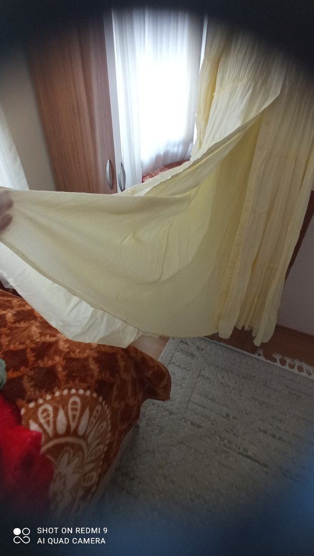 Uzun Kollu Sarı Keten Pilili Bohem Elbise - Görsel 5