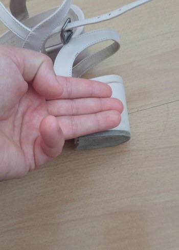 bej gri taşlı Blok Topuklu Kadın Abiye Ayakkabı 3 cm topk - Görsel 6