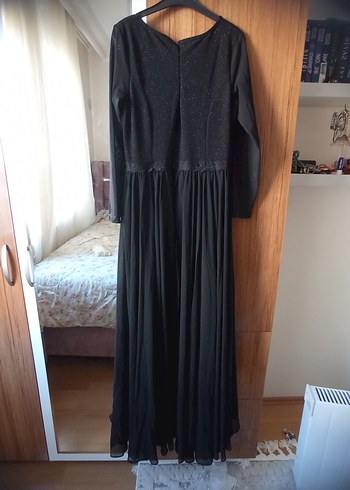 Siyah Uzun Kollu Drapeli Gotik Elbise - Görsel 3