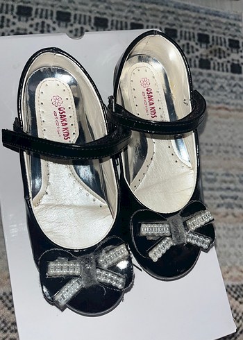 Kız Çocuk Siyah Gotik Tokalı Babet - Görsel 4